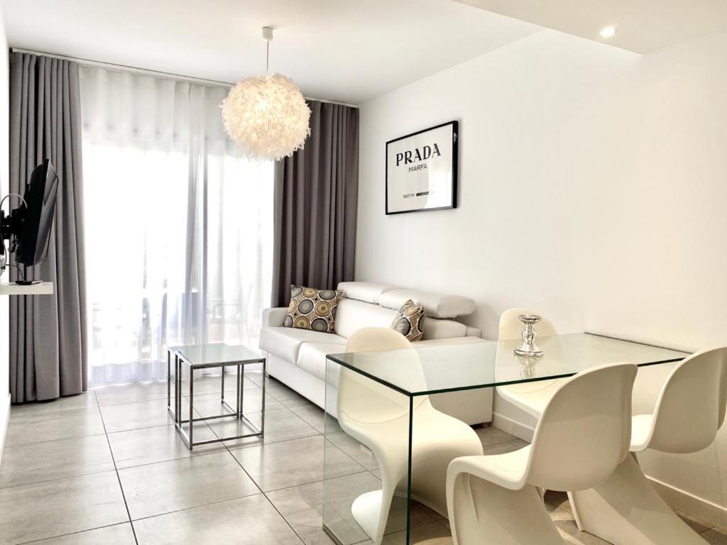 Casa Perla - Cozy Apartment Pool Side コラレホ エクステリア 写真