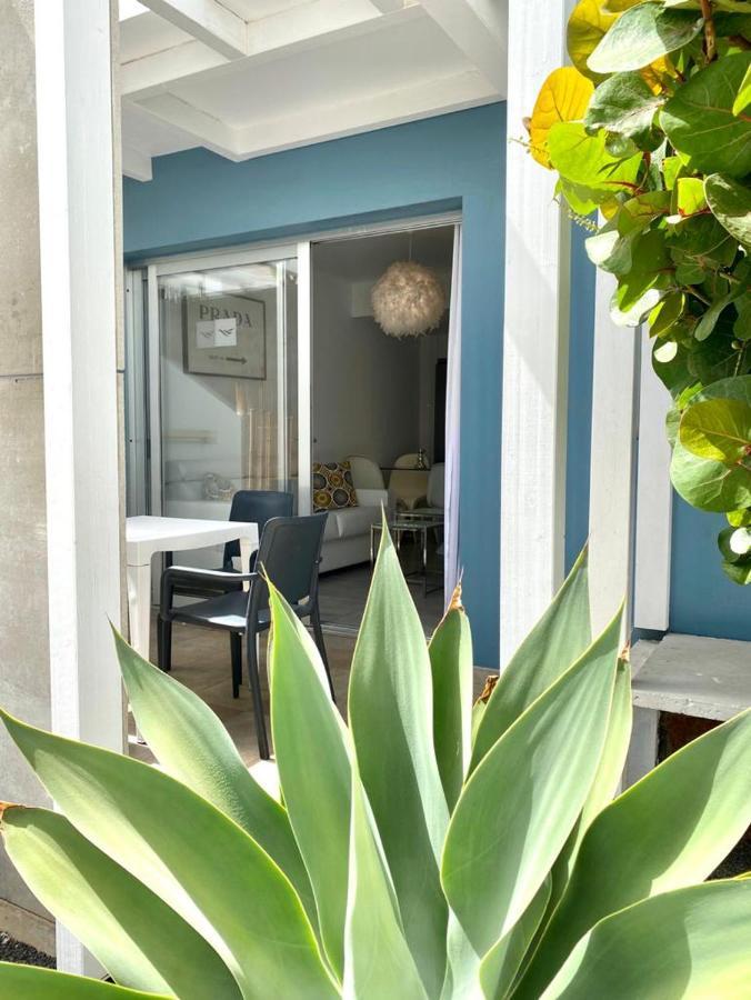 Casa Perla - Cozy Apartment Pool Side コラレホ エクステリア 写真