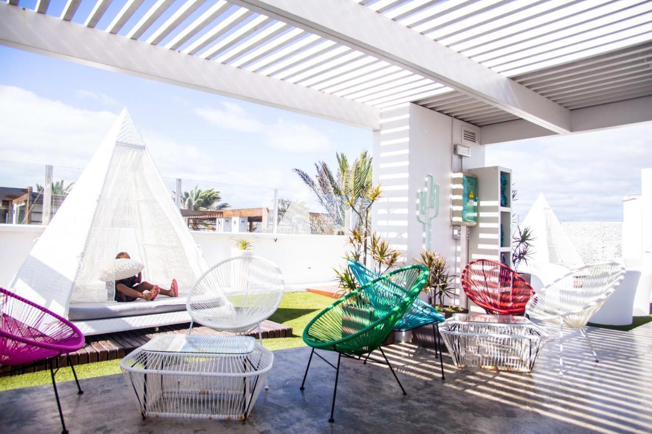 Casa Perla - Cozy Apartment Pool Side コラレホ エクステリア 写真